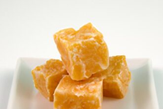 Sweet Crunch: The Science and Art of Honeycomb Candy