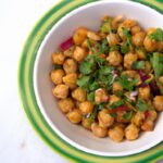Spice Up Lunch with a Vibrant Harissa Chickpea Bowl Recipe
